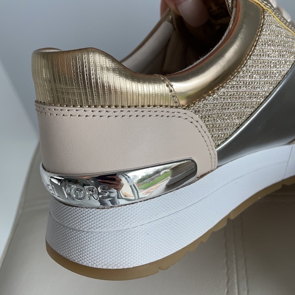 Micheal Kors Fashion Sneakers - Picture 3 of 4